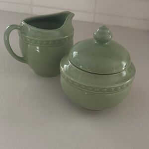 Southern Living At Home Green Creamer and Sugar Set